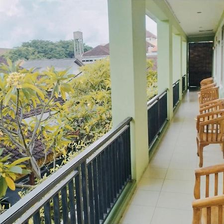 Отель Purnama House Kuta Кута Экстерьер фото