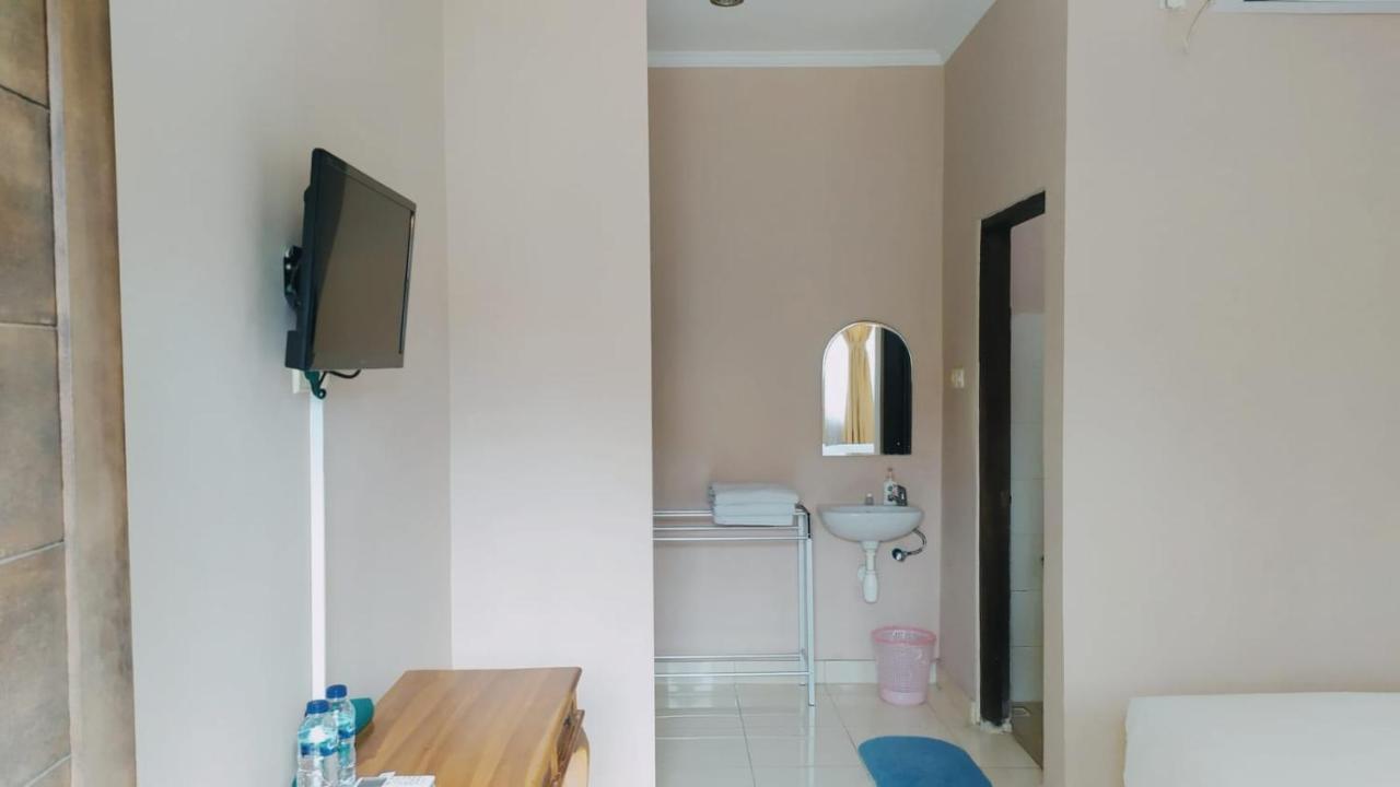 Отель Purnama House Kuta Кута Экстерьер фото