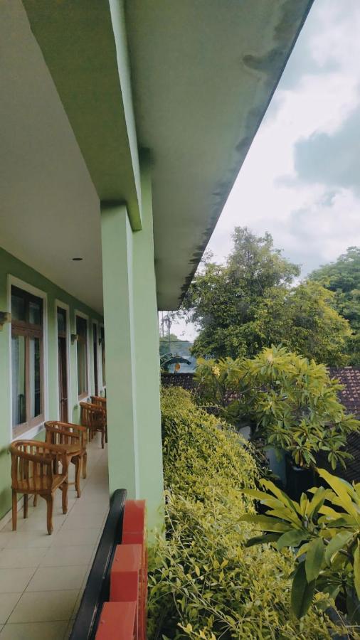 Отель Purnama House Kuta Кута Экстерьер фото
